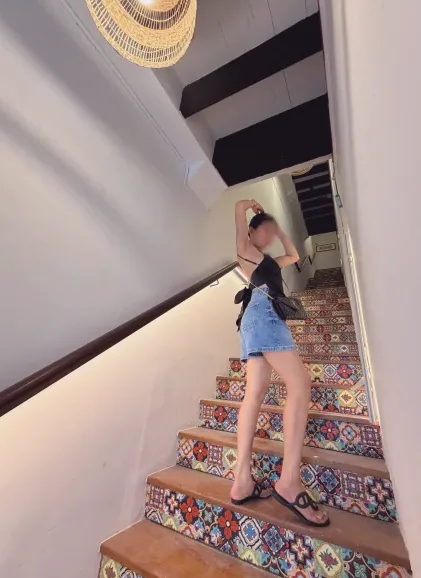 Angelika, 30