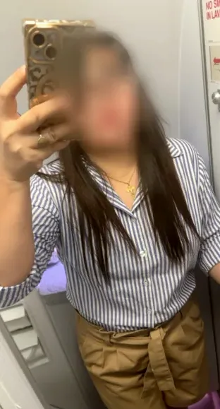 Katrin, 38