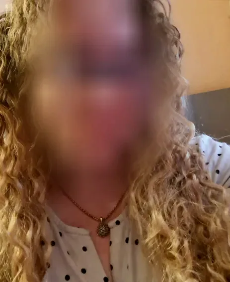 Maja, 26