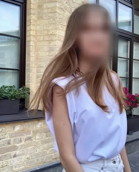 Miriam, 23