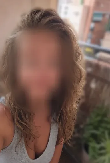 Nora, 40